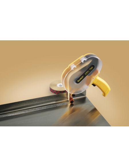 Applicazione di nastro biadesivo tramite il dispenser 3M™ ATG 700.